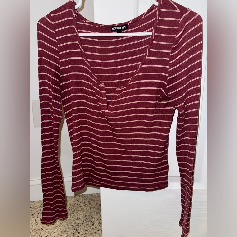 Long sleeve crop top